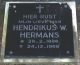Grafsteen H.W. Hermans op RK Begraafplaats Deventer 